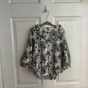 Kate Quinn Black & White Vintage Floral Romper Peter Pan Collar Size 2T